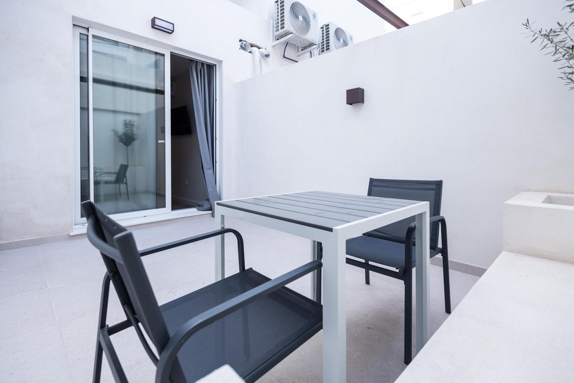 Yard Patraix By Concept Flats Otel Valensiya Dış mekan fotoğraf